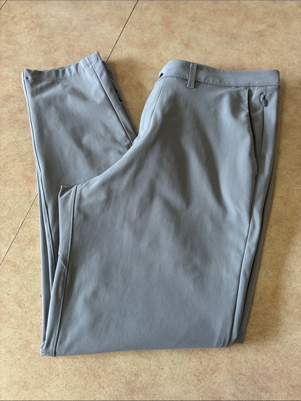 Lululemon Men's Commission Light Grey Pant Slim Warpstreme Size 36"